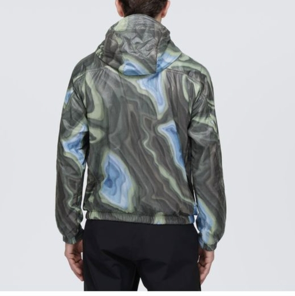 Moncler rain jacket medium unisex Peyrus Printed Technical Jacket - Picture 7 of 7